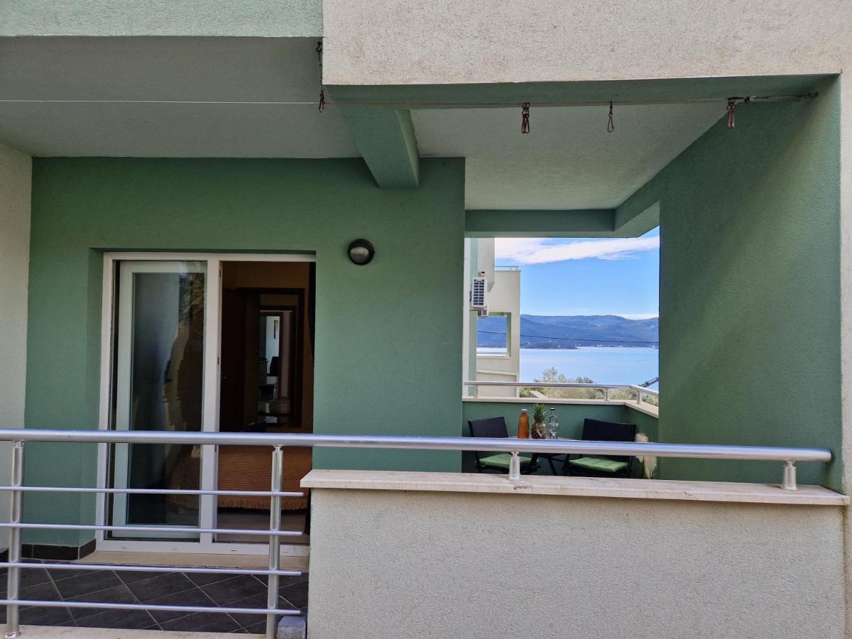 Apartments Ivano Klek Exterior photo